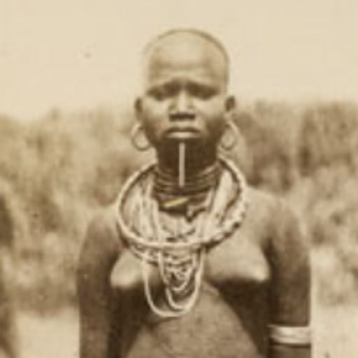 Acholi woman from Acholiland (Uganda, South Sudan)